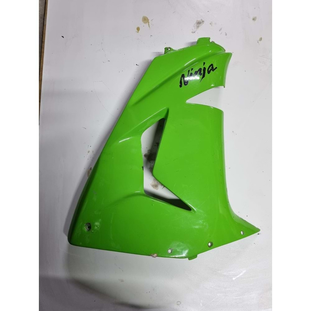 KAWASAKİ ZX10R SAĞ GRENAJ 06-07 TAMİR İSTER