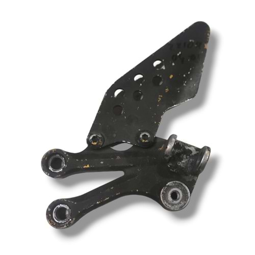 KAWASAKİ ZX10R SOL SÜRÜCÜ BASAMAK BRAKET ÇIKMA 2004-2005